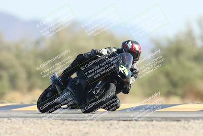 media/Oct-13-2025-Moto Forza (Mon) [[a66d839500]]/2-A Group/Session 4 Turn 7/